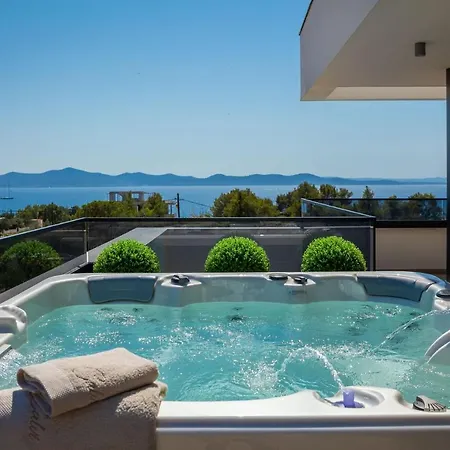 Vila Beautiful Calvi *